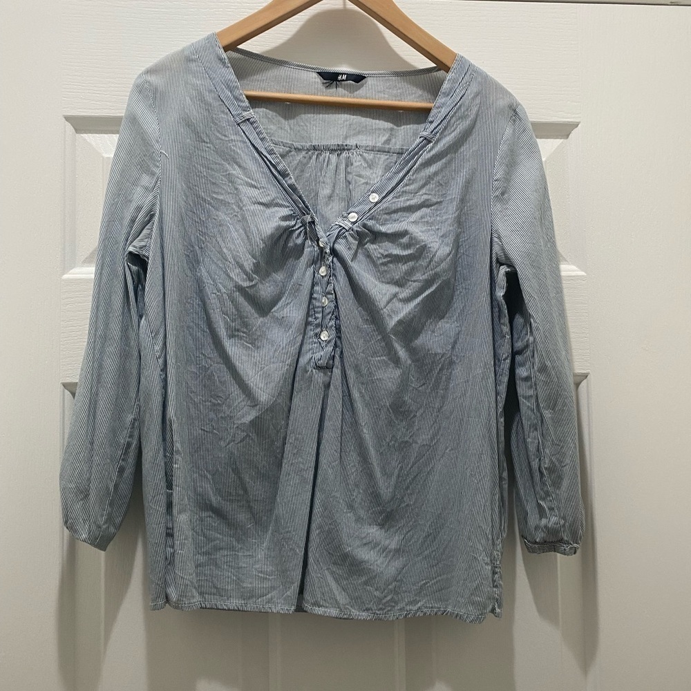 H & M Super Lightweight Blouse, M